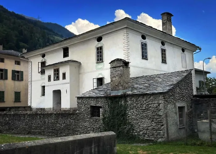 Buendner Zuckerbaeckerpalazzo Unter Denkmalschutz By Interhome Poschiavo